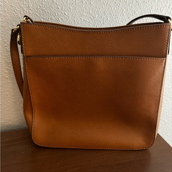 Michael Kors Crossbody Camel Brown - Picture 3 of 9